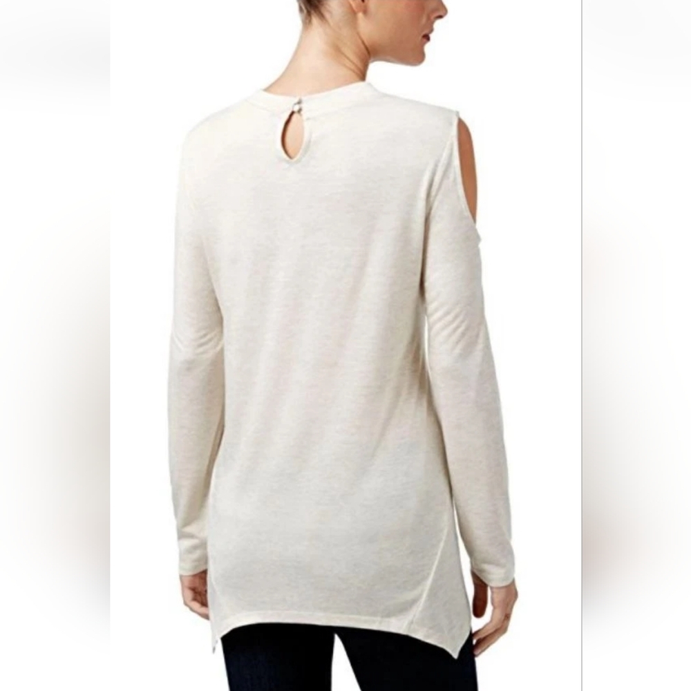 Style & Co Beige Speckled Shimmer Cold Shoulder Long Sleeve Top Size Medium - Picture 2 of 12